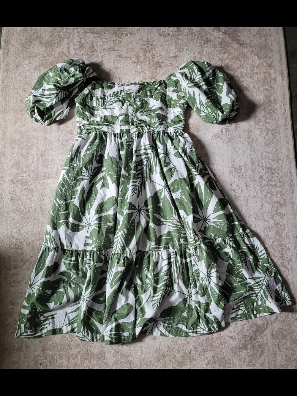 Abercrombie & Fitch White Dress with Green Leaf Print